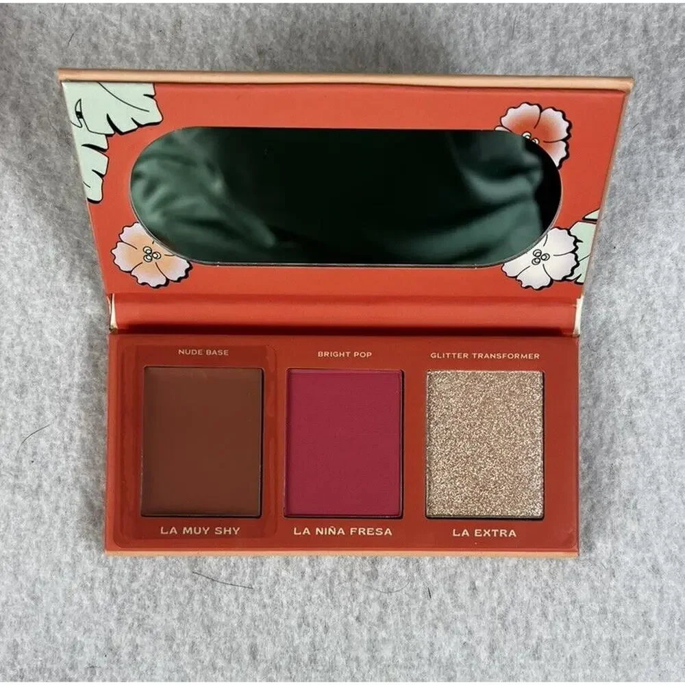 ALAMAR COSMETICS Viva Las Cheekas Cheek Palette In Fair/Light